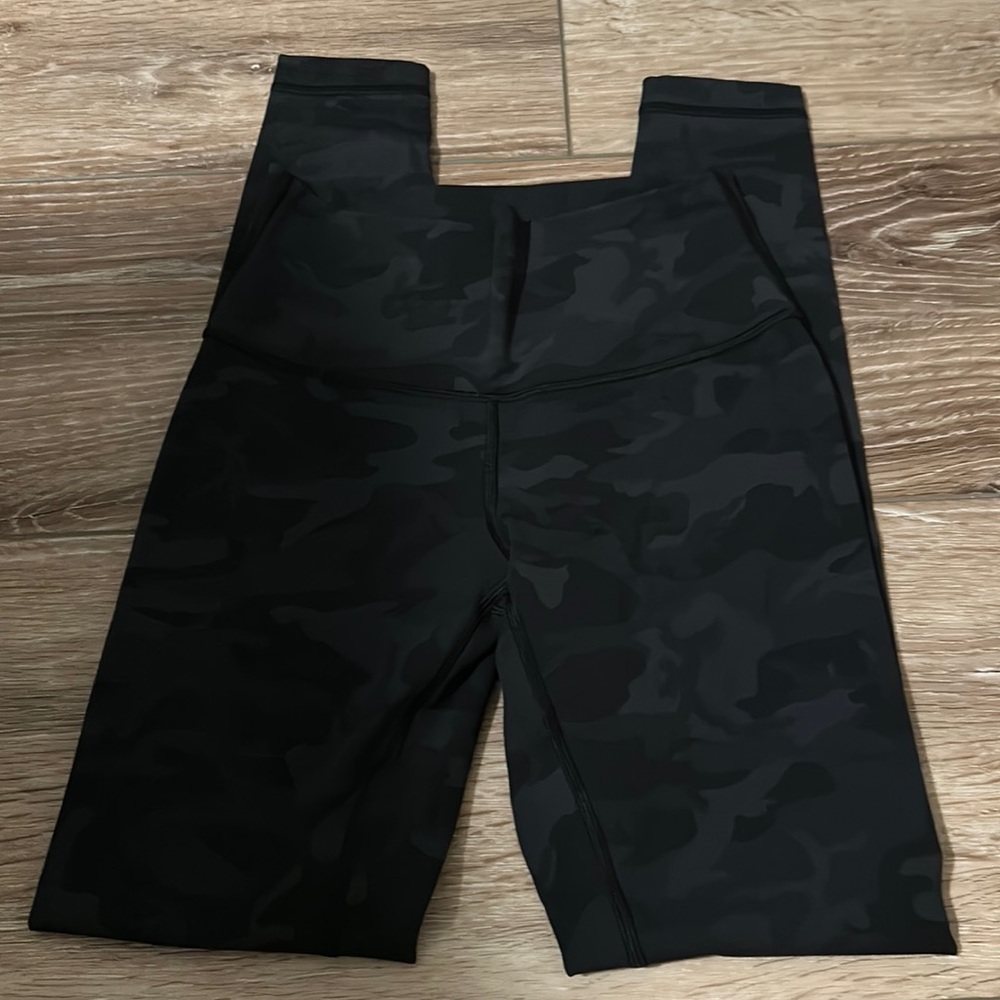 Lululemon Black Camo Leggings